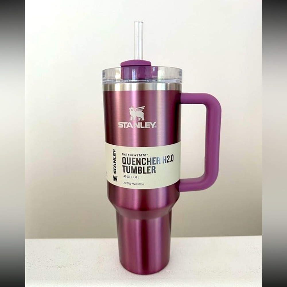 Stanley Primrose Glow Flowstate Quencher H2O 40oz Tumbler